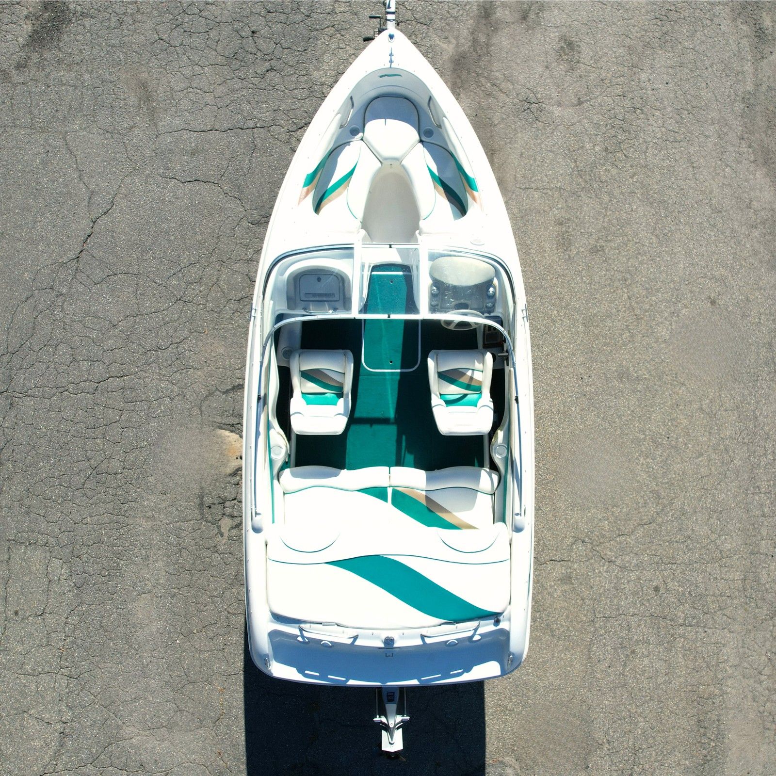 1998 Larson SEi 186 Bowrider – Volvo Penta 4.3 GL-D