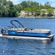 2023  New Leftover Viaggio Lago 25U Tritoon Mercury 175hp