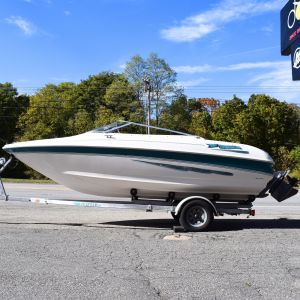 ブルーボートカバーフィットラーソンSEI 186 SKI 'N FISH I / O 1997-2006 1998 Larson SEi 186 Bowrider – Volvo Penta 4.3 GL-D